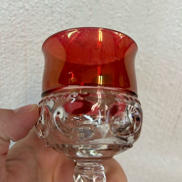 Set of Four Vintage King’s Crown Small Goblets Wine Glasses with Ruby Red Flash - Picture 3 of 8